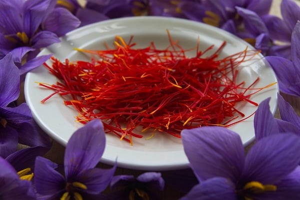 Saffron Benefits and Uses.